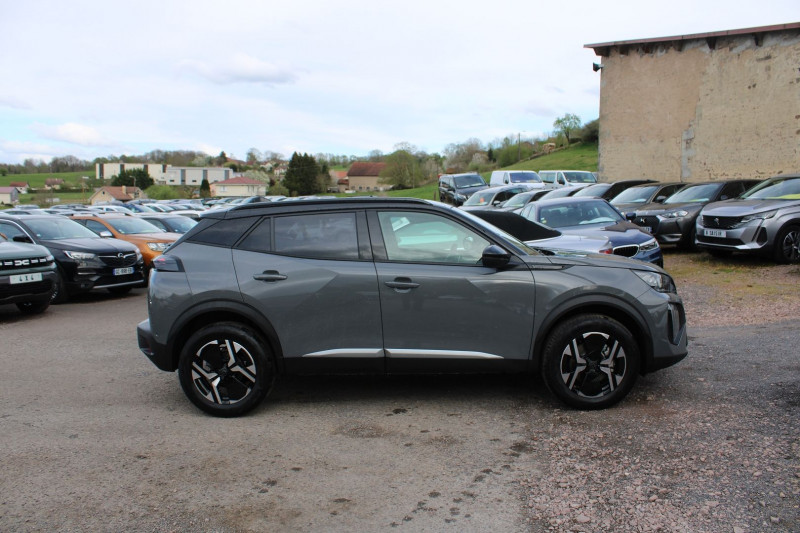 Photo 5 de l'offre de PEUGEOT 2008 PHASE 4 GT 145 CV HYBRIDE GPS 3D TOIT PANO CAMÃRA 360Â° I-COKPIT JA 17 BOITE AUTO DSC-6 à 28900€ chez Bougel transactions