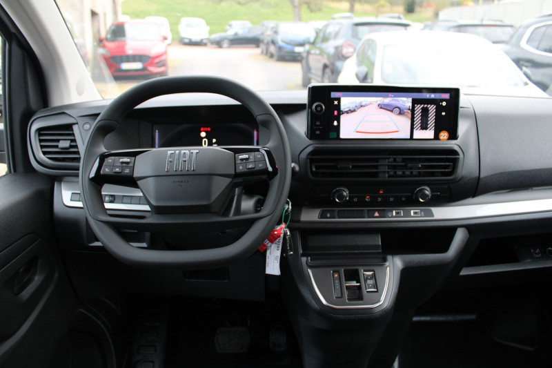 Photo 9 de l'offre de FIAT SCUDO 4 2L JTD 145 CV CAMÃRA "6 PLACES" GPS 3D GRIP CONTROL RÃGULATEUR BOITE AUTO EAT-8 à 35900€ chez Bougel transactions