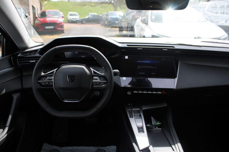 Photo 9 de l'offre de PEUGEOT 308 PHASE 4 ALLURE BLUE HDI 130 CV GPS 3D CAMÃRA RE JA 17 I-COKPIT FULL LED BOITE AUTO EAT-8 à 28500€ chez Bougel transactions