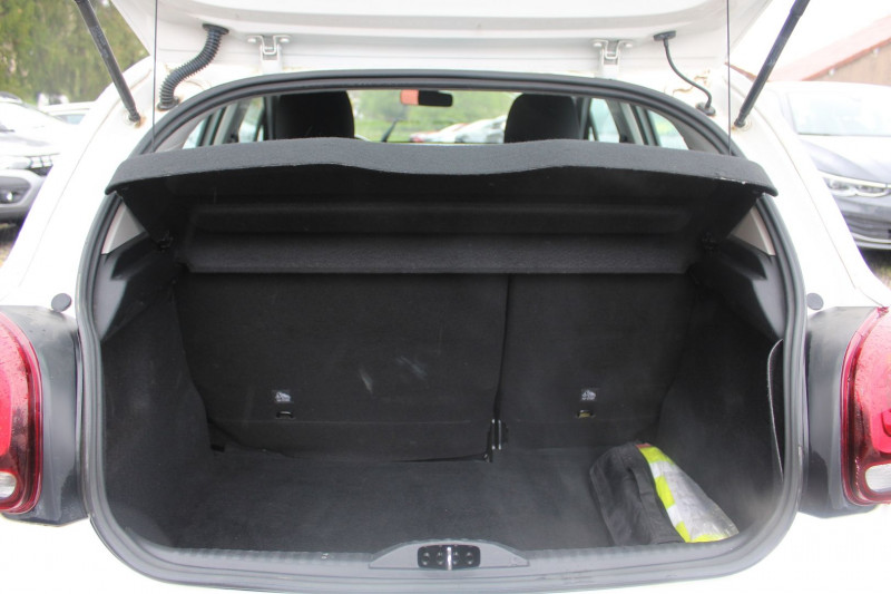 Photo 6 de l'offre de CITROEN C3 III BLUE HDI 100 CV FEEL BUSINESS CLIM AUDIO USB BLUETOOTH RÃGULATEUR ROUE SECOURS à 8990€ chez Bougel transactions