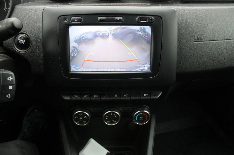 Photo 13 de l'offre de DACIA DUSTER III 1L5 DCI 110 CV CONFORT + "4X4" GPS 3D ATTELAGE CAMÃRA JA 16 BLUETOOTH RÃGULATEUR à 16500€ chez Bougel transactions