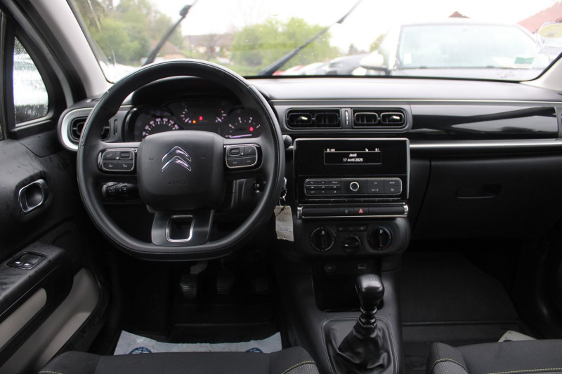 Photo 9 de l'offre de CITROEN C3 III BLUE HDI 100 CV FEEL BUSINESS CLIM AUDIO USB BLUETOOTH RÃGULATEUR ROUE SECOURS à 8990€ chez Bougel transactions