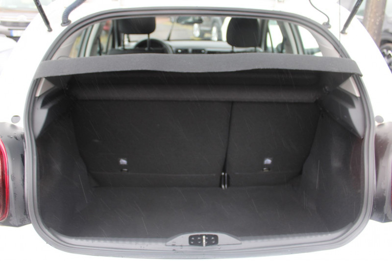 Photo 6 de l'offre de CITROEN C3 PHASE 4 FEEL BUSINESS ESSENCE 83 CV GPS USB RÃGULATEUR BLUETOOTH CLIMAT  FULL LEDS à 10990€ chez Bougel transactions