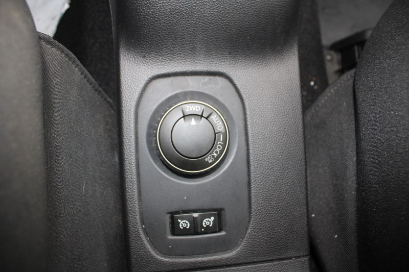 Photo 15 de l'offre de DACIA DUSTER III 1L5 DCI 110 CV CONFORT + "4X4" GPS 3D ATTELAGE CAMÃRA JA 16 BLUETOOTH RÃGULATEUR à 16500€ chez Bougel transactions