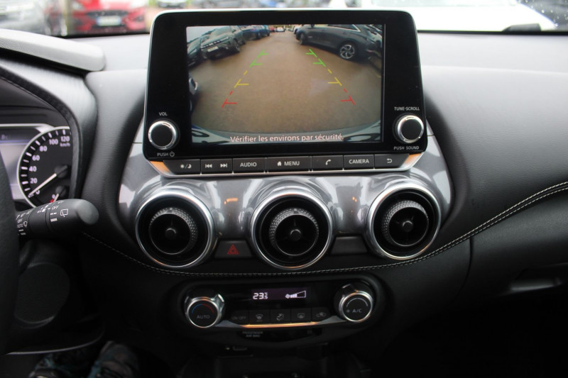 Photo 13 de l'offre de NISSAN JUKE III 1L DIG-T 114 CV N-CONNECT CAMÃRA CUIR GPS LINK USB FULL LEDS CLIM AUTO  BOITE 6V à 19500€ chez Bougel transactions