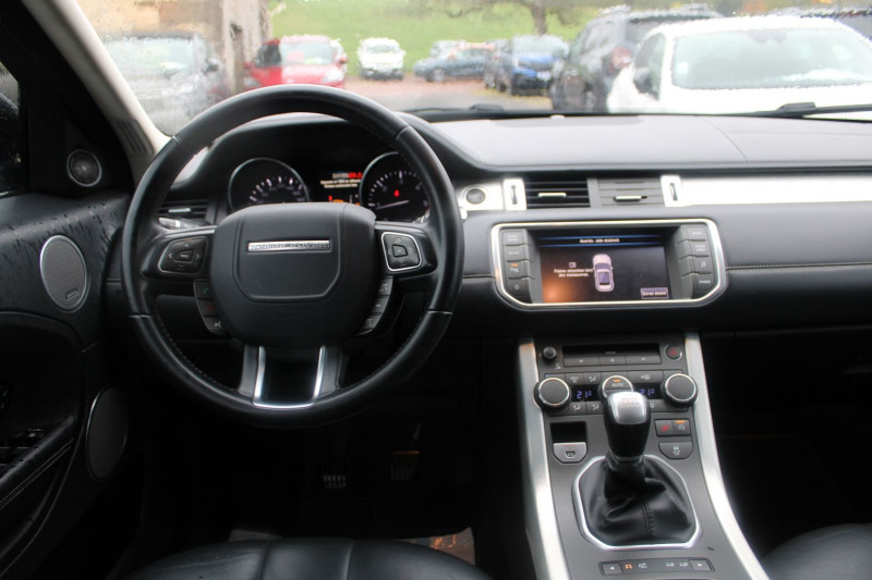 Photo 11 de l'offre de LAND-ROVER EVOQUE 2L2 TD4 PURE "4X4" ÃCRAN TACTILE CUIR JA 19 RE USB XÃNON+LED ATTELAGE RÃGULATEUR à 15700€ chez Bougel transactions
