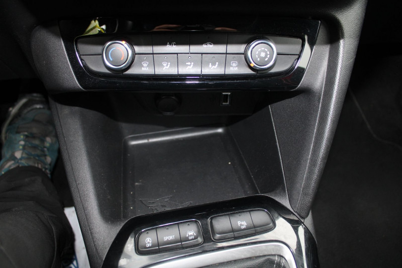 Photo 15 de l'offre de OPEL CORSA GS LINE BLUE CDTI 100 CV à 14900€ chez Bougel transactions