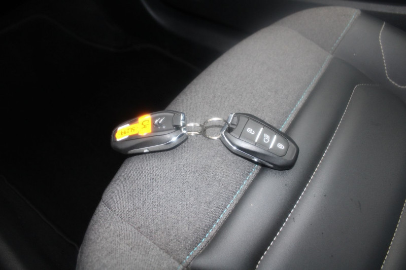 Photo 16 de l'offre de CITROEN C4 130CH S&S SHINE EAT8 à 16990€ chez Bougel transactions