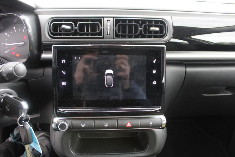 Photo 12 de l'offre de CITROEN C3 PHASE 4 FEEL BUSINESS ESSENCE 83 CV GPS USB RÃGULATEUR BLUETOOTH CLIMAT FULL LEDS à 10990€ chez Bougel transactions