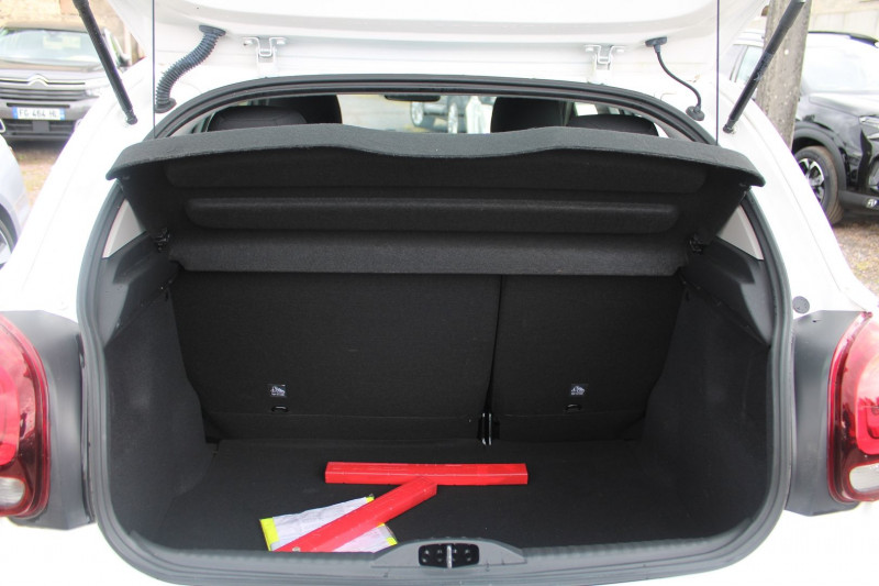 Photo 6 de l'offre de CITROEN C3 PHASE 4 FEEL BUSINESS ESSENCE 83 CV GPS USB RÃGULATEUR BLUETOOTH CLIMAT FULL LEDS à 10990€ chez Bougel transactions