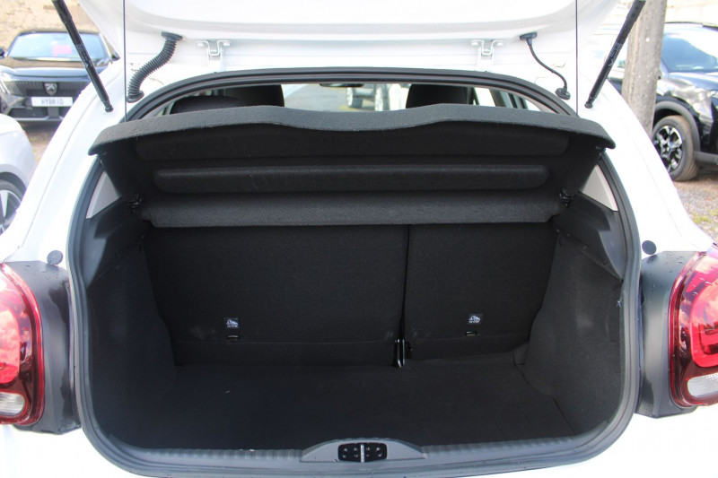 Photo 6 de l'offre de CITROEN C3 PHASE 4 FEEL BUSINESS ESSENCE 83 CV GPS USB RÃGULATEUR BLUETOOTH CLIMAT  FULL LEDS à 10990€ chez Bougel transactions