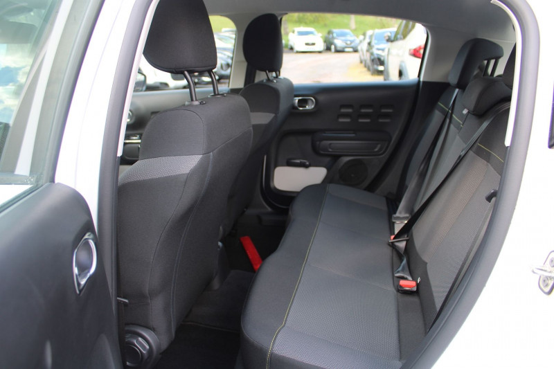 Photo 8 de l'offre de CITROEN C3 PHASE 4 FEEL BUSINESS ESSENCE 83 CV GPS USB RÃGULATEUR BLUETOOTH CLIMAT  FULL LEDS à 10990€ chez Bougel transactions