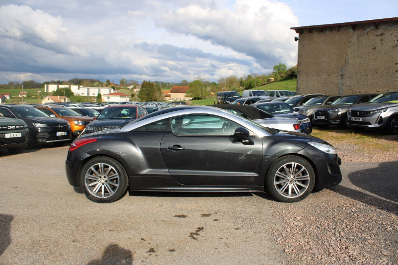 Photo 5 de l'offre de PEUGEOT RCZ 2L HDI 163 CV DIESEL GPS CUIR ELECT/CHAUFF RÃGULATEUR BLUETOOTH USB ABS LUXE BV6 à 13500€ chez Bougel transactions