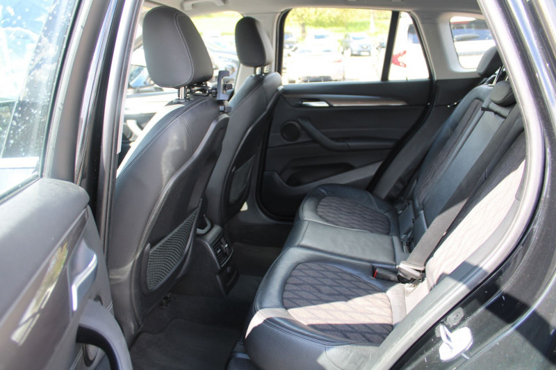 Photo 10 de l'offre de BMW X1 (F48) S-DRIVE18D X-LINE 150 CV GPS 3D FULL LED CAMÃRA MP3 USB JA 18 MI/CUIR RÃGULATEUR à 17800€ chez Bougel transactions