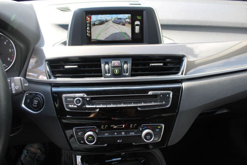 Photo 14 de l'offre de BMW X1 (F48) S-DRIVE18D X-LINE 150 CV GPS 3D FULL LED CAMÃRA MP3 USB JA 18 MI/CUIR RÃGULATEUR à 17800€ chez Bougel transactions