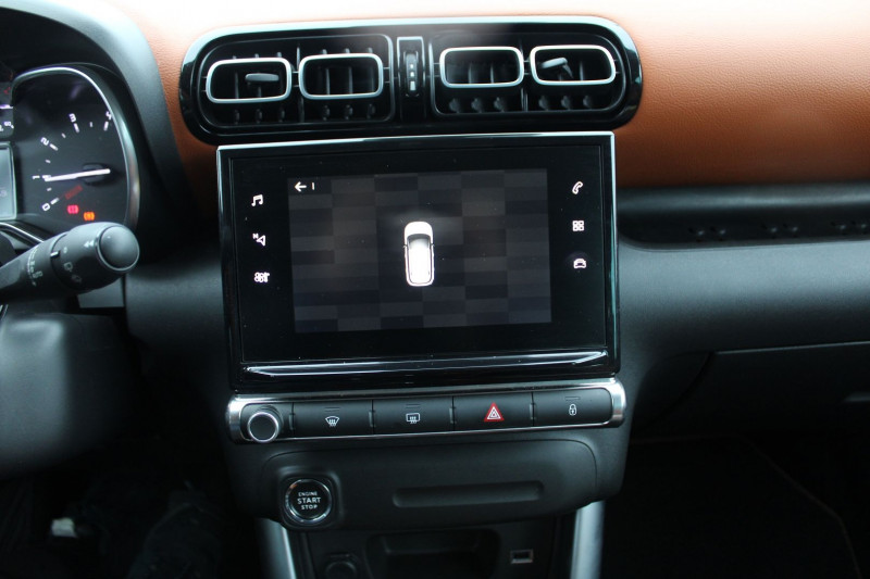 Photo 13 de l'offre de CITROEN C3 AIRCROSS 110 CV FEEL PACK GPS 3D CLIM AUDIO MP3 JA 17 CUIR USB RADAR BLUETOOTH RÃGULATEUR à 11500€ chez Bougel transactions