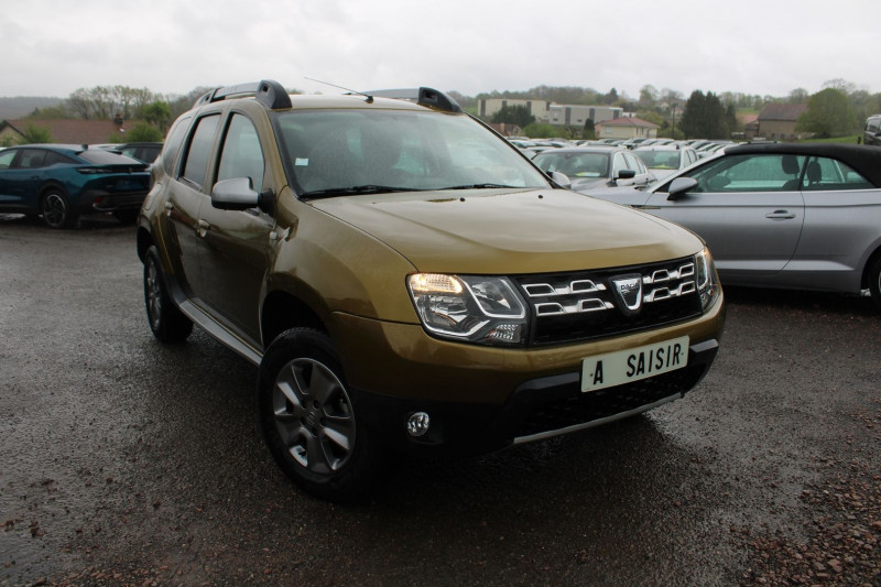 Dacia DUSTER II 1L5 DCI 90 CV CLIM LAURÃATE BOITE 6V RÃGULATEUR BLUETOOTH JANTES ALU  ABS Diesel VERT MÃTAL Occasion à vendre