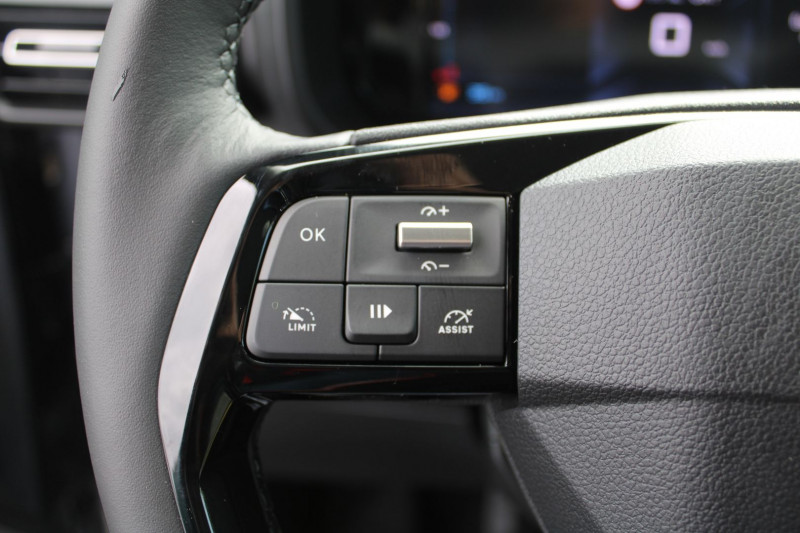 Photo 11 de l'offre de CITROEN BERLINGO 5 PLUS BLUE HDI 100 CV GPS CARPLAY CAMÃRA I-COKPIT USB JA 16 FULL LED RÃGULATEUR à 24990€ chez Bougel transactions