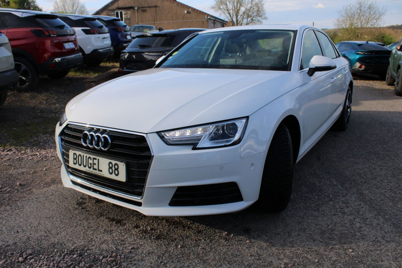 Photo 4 de l'offre de AUDI A4 III BUSINESS 2L TDI 150 CV GPS 3D CAMÃRA FULL LED TOIT PANO USB JA 18 BOIT à 15990€ chez Bougel transactions
