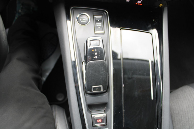 Photo 15 de l'offre de PEUGEOT 508 III 1L5 BLUEHDI 130 CV ALLURE PACK BOITE AUTO EAT8 CAMÃRA 180 FULL LEDS MI CUIR  GPS à 13900€ chez Bougel transactions