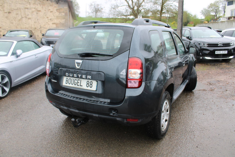 Photo 2 de l'offre de DACIA DUSTER II LAUREATE PLUS 1L5 DCI 110 CV "4X4" CLIM MP3 USB BLUETOOTH ATTELAGE ROUE SECOURS à 13500€ chez Bougel transactions