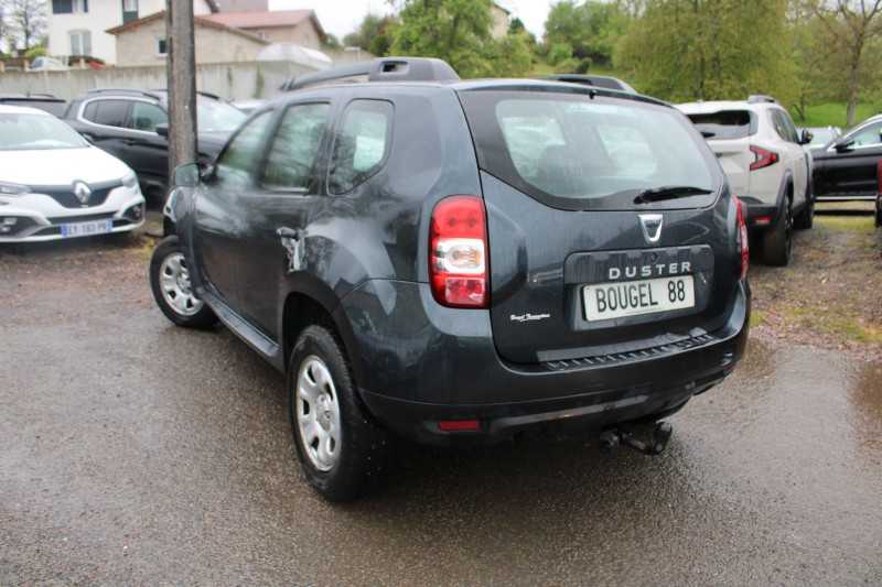 Photo 3 de l'offre de DACIA DUSTER II LAUREATE PLUS 1L5 DCI 110 CV "4X4" CLIM MP3 USB BLUETOOTH ATTELAGE ROUE SECOURS à 13500€ chez Bougel transactions