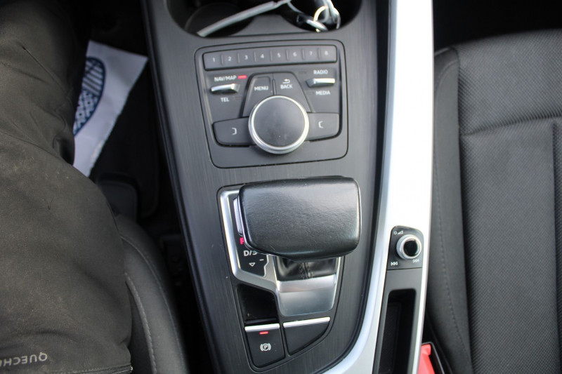 Photo 14 de l'offre de AUDI A4 III BUSINESS 2L TDI 150 CV GPS 3D CAMÃRA FULL LED TOIT PANO USB JA 18 BOIT à 15990€ chez Bougel transactions