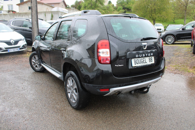 Photo 5 de l'offre de DACIA DUSTER II LAURÃATE 1L5 DCI 110 CV CLIM ATTELAGE AUDIO MP3 JA 16 USB BLUETOOTH RÃGULATEUR à 10500€ chez Bougel transactions
