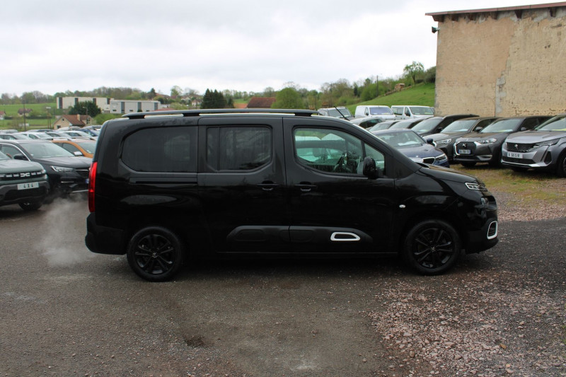 Photo 5 de l'offre de CITROEN BERLINGO 4 SHINE XL BLUE HDI 130 CV GPS VIA CLIM USB JA 16 RÃGULATEUR ATTELAGE GRIP CONTROL à 20990€ chez Bougel transactions