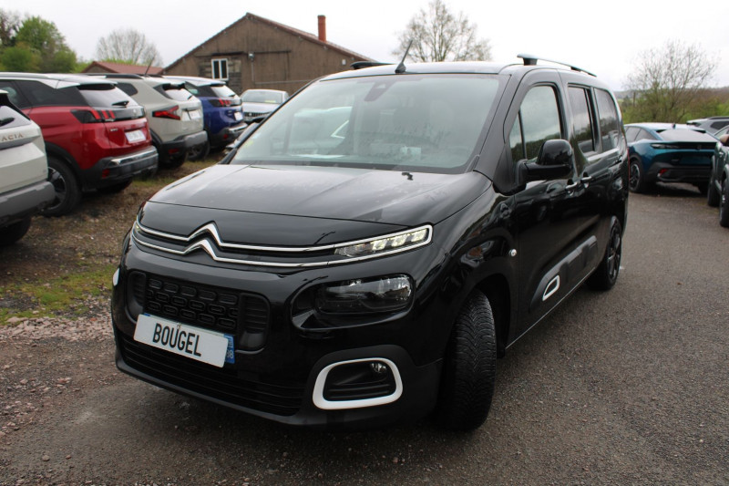 Photo 4 de l'offre de CITROEN BERLINGO 4 SHINE XL BLUE HDI 130 CV GPS VIA CLIM USB JA 16 RÃGULATEUR ATTELAGE GRIP CONTROL à 20990€ chez Bougel transactions