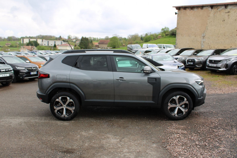 Photo 5 de l'offre de DACIA DUSTER VI JOURNEY ECO GPL TCE 100 CV GPS 3D CAMÃRA 360Â° PK HIVER JA 18 FULL LED RÃGULATEUR à 24990€ chez Bougel transactions