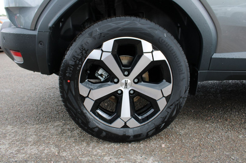 Photo 7 de l'offre de DACIA DUSTER VI JOURNEY ECO GPL TCE 100 CV GPS 3D CAMÃRA 360Â° PK HIVER JA 18 FULL LED RÃGULATEUR à 24990€ chez Bougel transactions