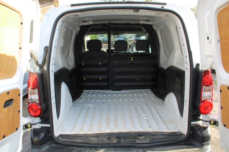 Photo 6 de l'offre de CITROEN BERLINGO PLANCB 21 L1 1.6 HDI 90 CONFORT à 7990€ chez Bougel transactions
