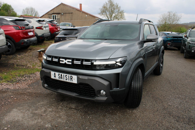 Photo 4 de l'offre de DACIA DUSTER VI JOURNEY ECO GPL TCE 100 CV GPS 3D CAMÃRA 360Â° PK HIVER JA 18 FULL LED RÃGULATEUR à 24990€ chez Bougel transactions