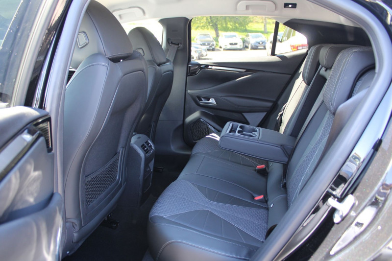Photo 10 de l'offre de DS DS 4 CROSSBACK III PALLAS BLUE HDI 130 CV GPS 3D CAMÃRA RE JA 19 FULL LED I-COKPIT BOITE AUTO EAT-8 à 31900€ chez Bougel transactions