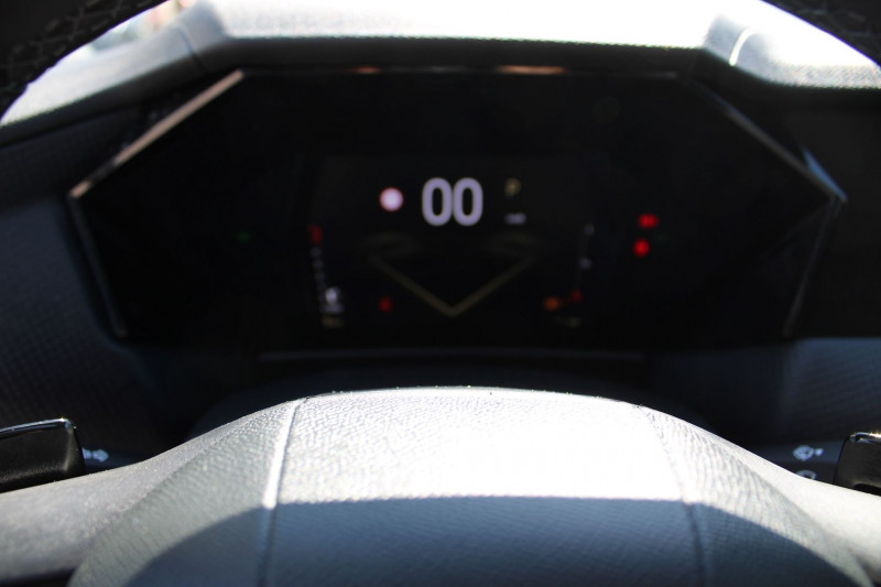Photo 20 de l'offre de DS DS 4 CROSSBACK III PALLAS BLUE HDI 130 CV GPS 3D CAMÃRA RE JA 19 FULL LED I-COKPIT BOITE AUTO EAT-8 à 31900€ chez Bougel transactions