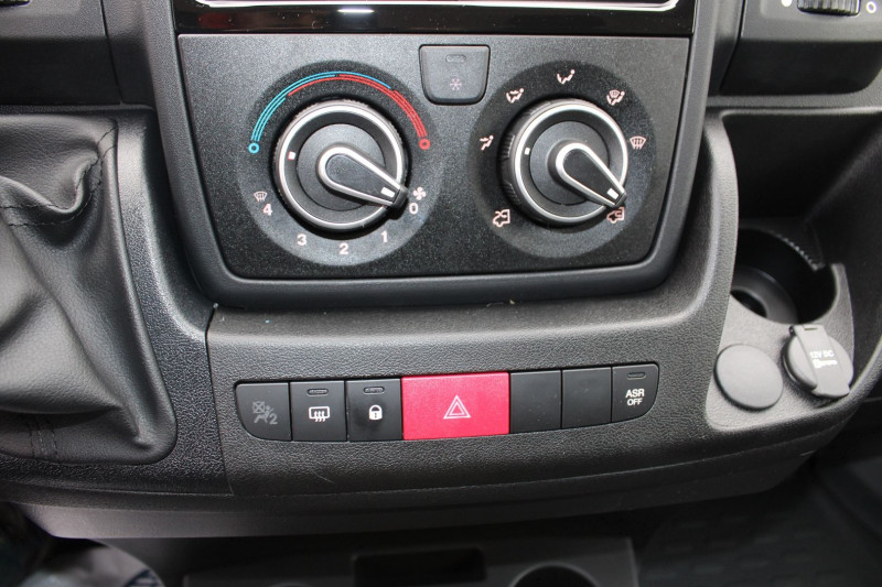 Photo 12 de l'offre de CITROEN JUMPER FG 3.5 DIESEL 165 CV L4 H2 GRAND VOLUME 6V GPS LINK USB CAMÃRA RÃGULATEUR BLUETOOTH à 31500€ chez Bougel transactions