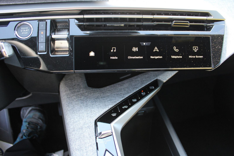 Photo 13 de l'offre de PEUGEOT 3008 PHASE 5 ALLURE 145 CV HYBRIDE GPS 3D CAMÃRA USB JA 19 FULL LED I-COKPIT BOITE AUTO DSC-6 à 33990€ chez Bougel transactions
