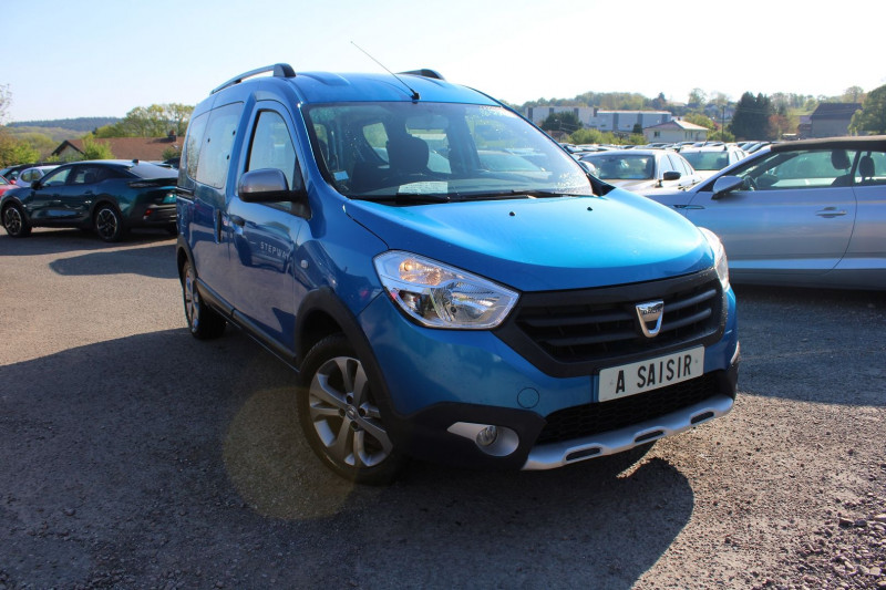 Dacia DOKKER STEPWAY 1L5 DCI GPS USB MÃDIA CLIMAT RÃGULATEUR BLUETOOTH JANTES ALU  ORDI  ABS Diesel BLEU AZZURITE Occasion à vendre