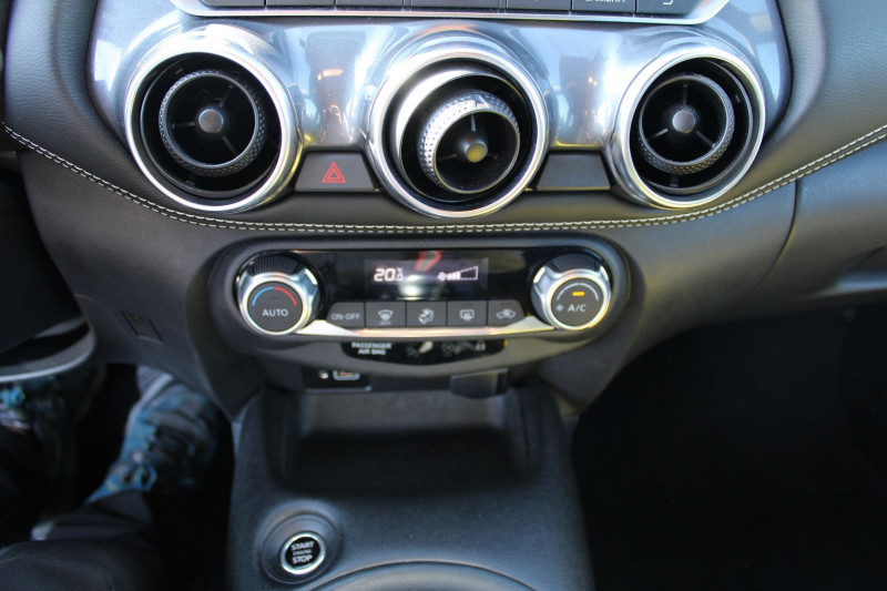 Photo 14 de l'offre de NISSAN JUKE III 1L DIG-T 114 CV N-CONNECT CAMÃRA CUIR GPS LINK USB FULL LEDS CLIM AUTO  BOITE 6V à 19500€ chez Bougel transactions