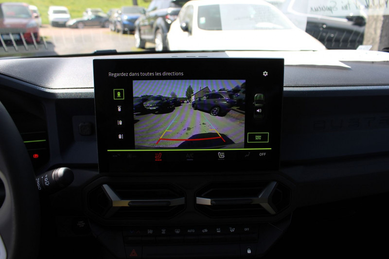 Photo 15 de l'offre de DACIA DUSTER VI ECO GPL 100 CV JOURNEY GPS 3D I-COKPIT CAMÃRA 360Â° JA 18 FULL LED USB RÃGULATEUR à 24900€ chez Bougel transactions
