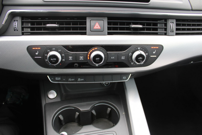 Photo 16 de l'offre de AUDI A4 AVANT 2L TDI 190 CV BUSINESS LINE GPS 3D USB FULL LED JA 17 BLUETOOTH BOITE S-TRONIC-7 à 18990€ chez Bougel transactions