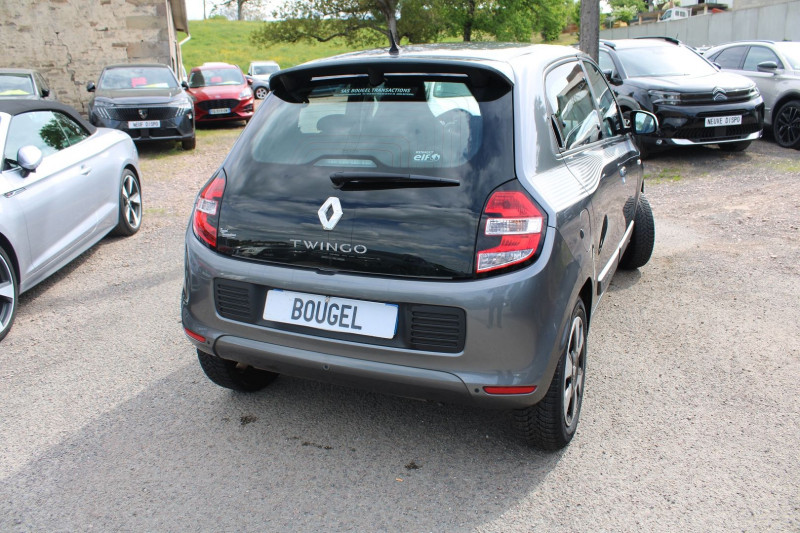 Photo 2 de l'offre de RENAULT TWINGO 4 SCE 70 CV LIMITED ESSENCE CLIM AUDIO MP3 RADAR RE USB BLUETOOTH LIMITEUR BECQUET à 9500€ chez Bougel transactions