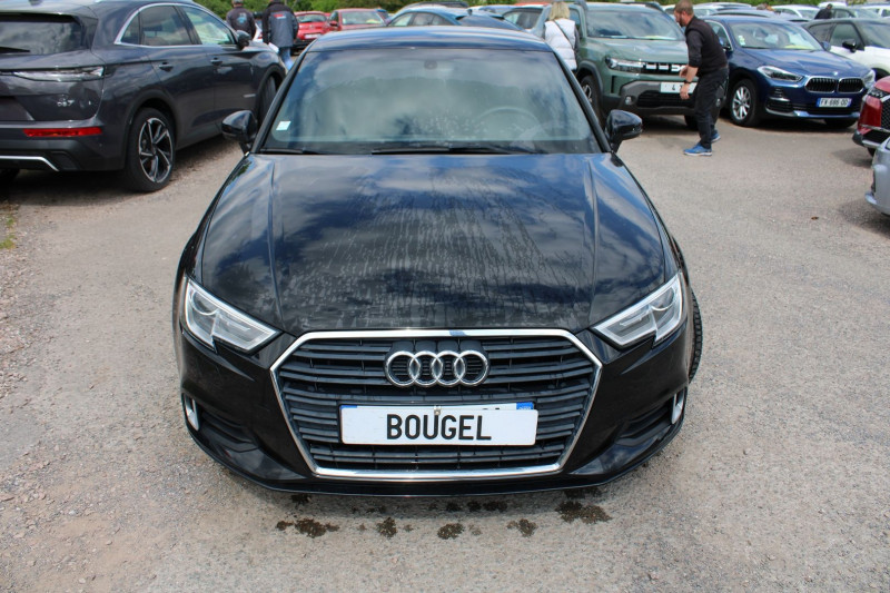 Photo 2 de l'offre de AUDI A3 BERLINE 35 TFSI 150CH S LINE S TRONIC 7 EURO6D-T à 25990€ chez Bougel transactions