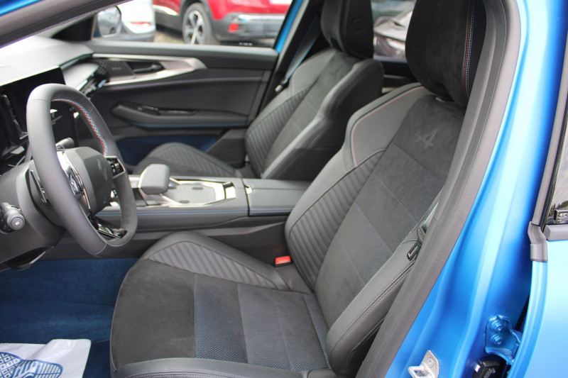 Photo 9 de l'offre de RENAULT RAFALE E-TECH 300 CV ATELIER ALPINE 4X4 BOITE AUTO ET SANS MALUS à 52500€ chez Bougel transactions