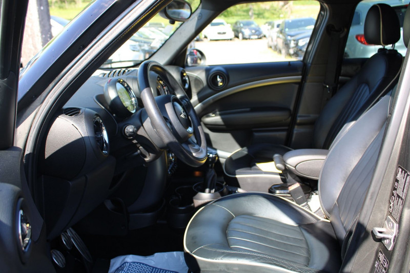Photo 8 de l'offre de MINI COUNTRYMAN COOPER SD 143 CV DIESEL "ALL4" GPS 3D XÃNON+LED JA 18 TOIT PANO USB RÃGULATEUR à 13500€ chez Bougel transactions