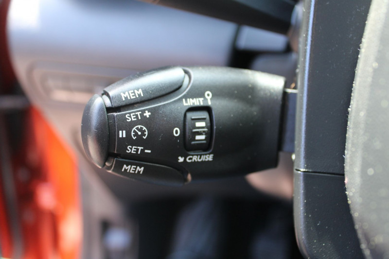 Photo 10 de l'offre de CITROEN C3 AIRCROSS FEEL 82 CV ESSENCE ÃCRAN TACTILE CLIM USB ROUE DE SECOURS BLUETOOTH RÃGULATEUR à 9990€ chez Bougel transactions