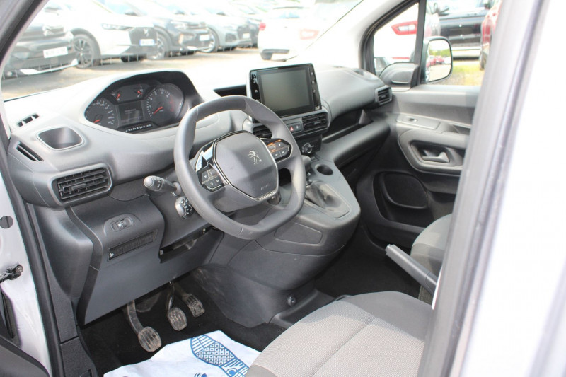 Photo 5 de l'offre de PEUGEOT RIFTER BLUE HDI 100 CV ACTIVE PACK CLIM GPS MIROR LINK USB RADAR BLUETOOTH RÃGULATEUR à 20500€ chez Bougel transactions