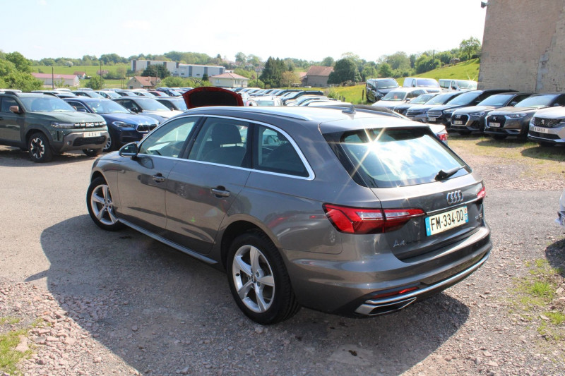 Photo 3 de l'offre de AUDI A4 AVANT 35 TDI 163CH DESIGN S TRONIC 7 94G à 26990€ chez Bougel transactions