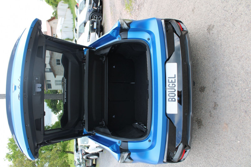 Photo 13 de l'offre de RENAULT RAFALE E-TECH 300 CV ATELIER ALPINE 4X4 BOITE AUTO ET SANS MALUS à 52500€ chez Bougel transactions